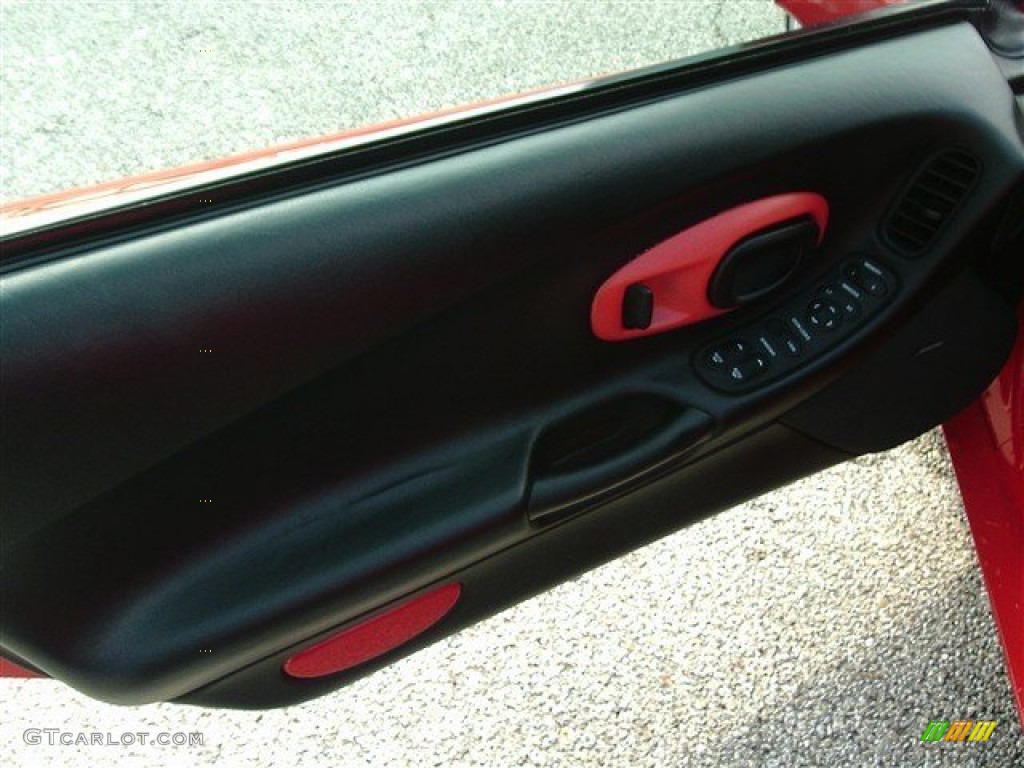 2004 Corvette Z06 - Torch Red / Black photo #15