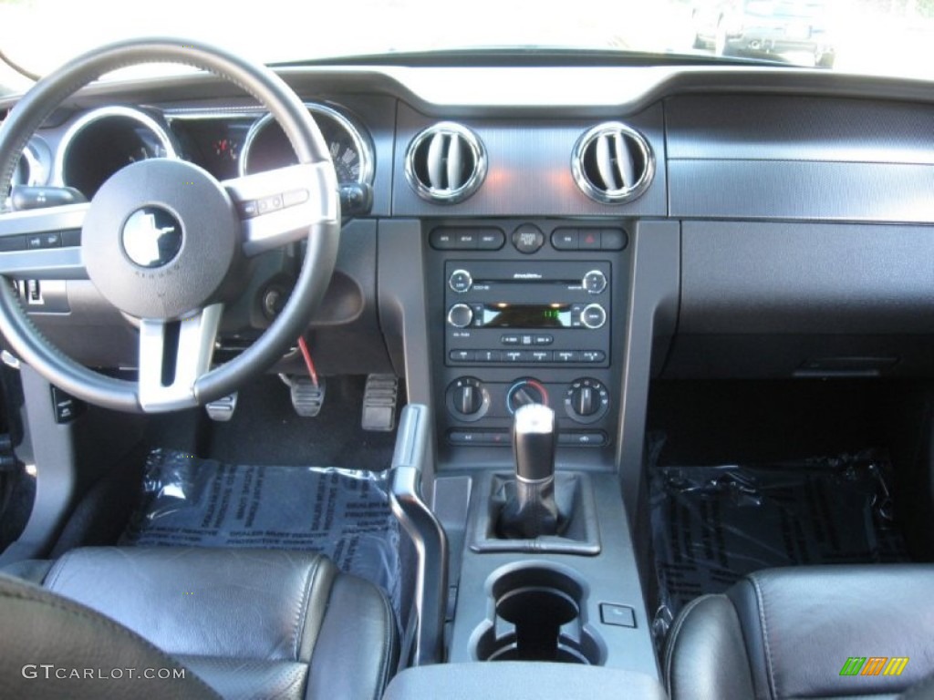 2009 Mustang GT Premium Coupe - Black / Dark Charcoal photo #12