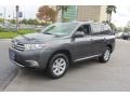 2013 Magnetic Gray Metallic Toyota Highlander SE  photo #2