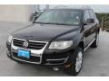 Black Uni - Touareg 2 VR6 Photo No. 3