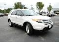 2014 Oxford White Ford Explorer XLT  photo #3