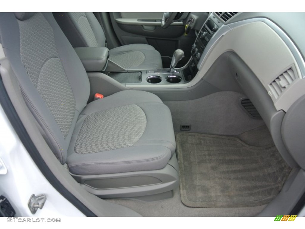 2009 Chevrolet Traverse LT Front Seat Photo #86824784