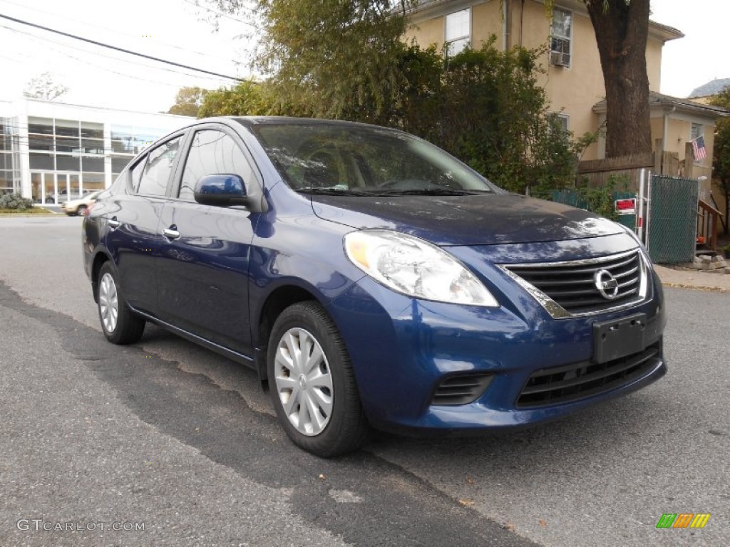 2012 Versa 1.6 SV Sedan - Blue Onyx Metallic / Charcoal photo #1