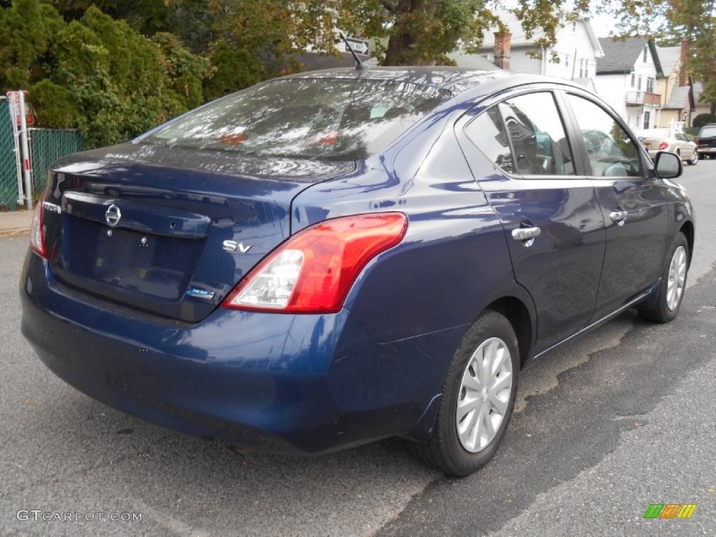 2012 Versa 1.6 SV Sedan - Blue Onyx Metallic / Charcoal photo #4