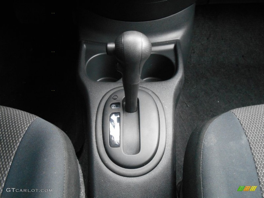 2012 Versa 1.6 SV Sedan - Blue Onyx Metallic / Charcoal photo #18