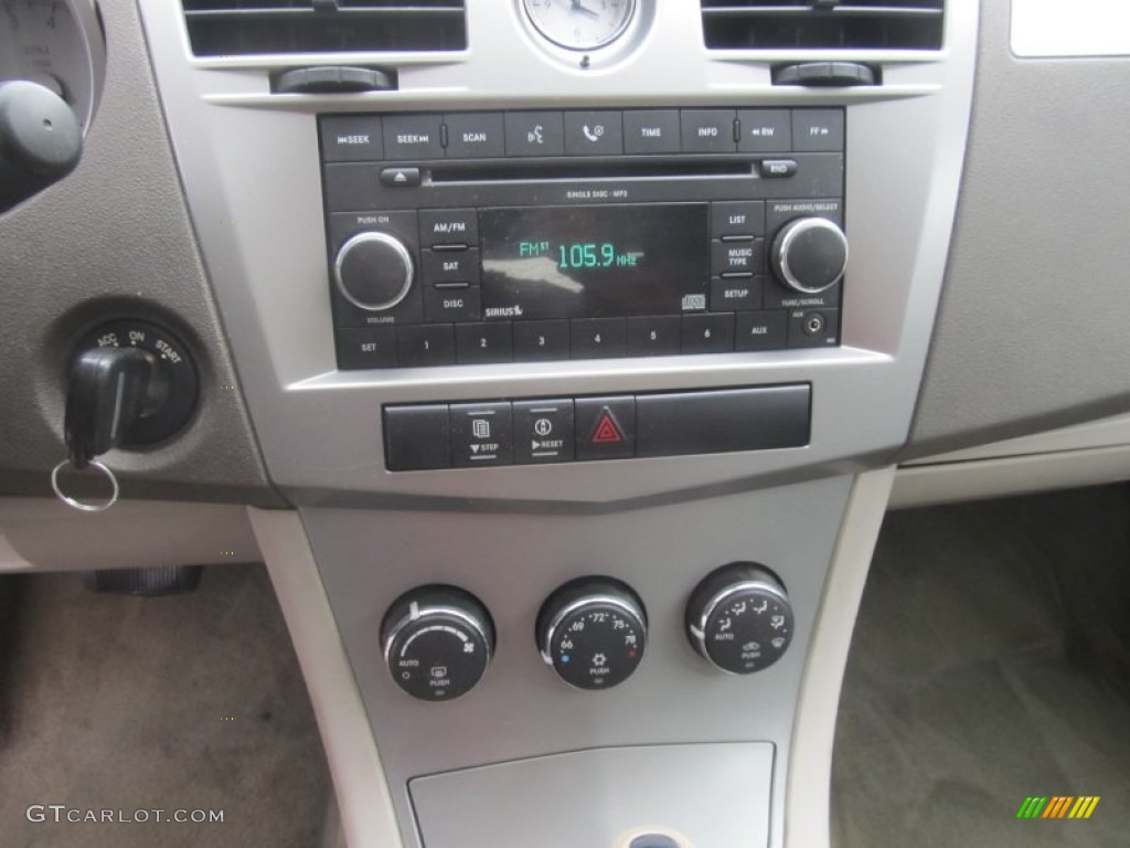 2007 Sebring Touring Sedan - Modern Blue Pearl / Dark Slate Gray/Light Slate Gray photo #16