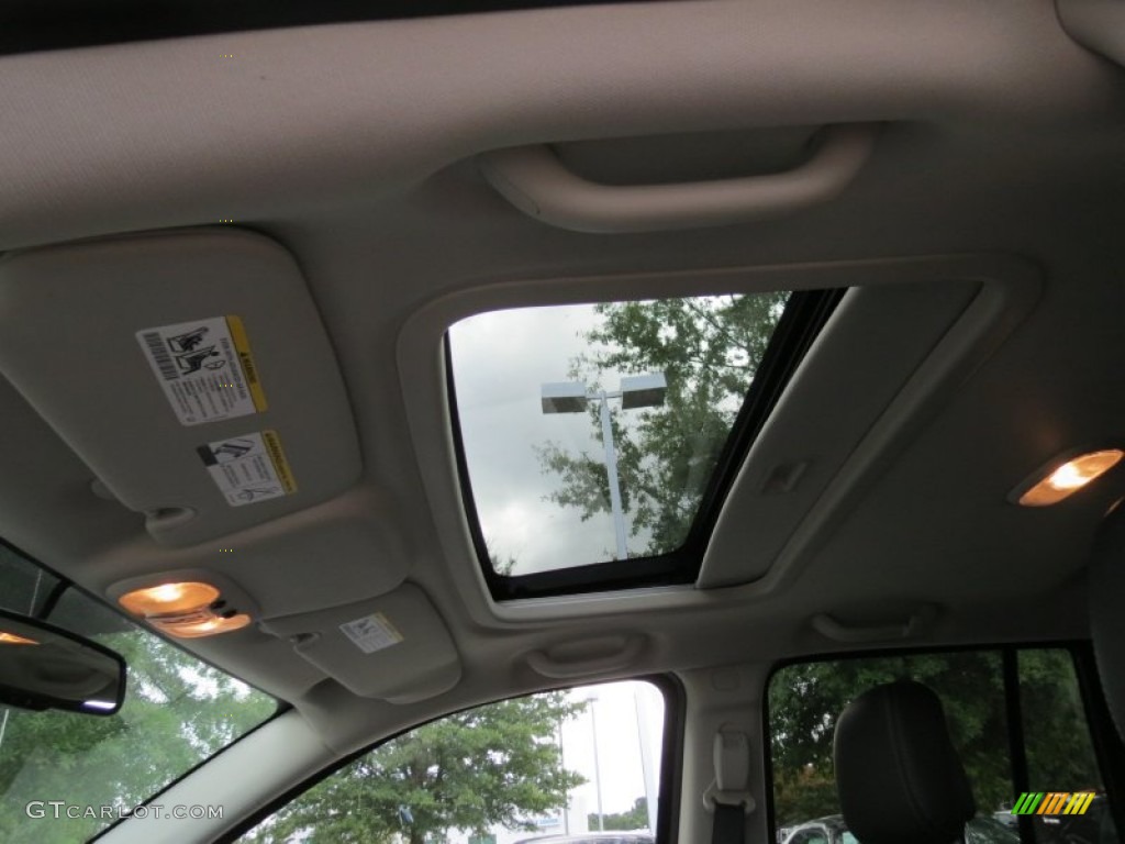 2014 Jeep Compass Latitude Sunroof Photos