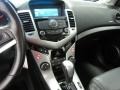 Summit White - Cruze LT Photo No. 17