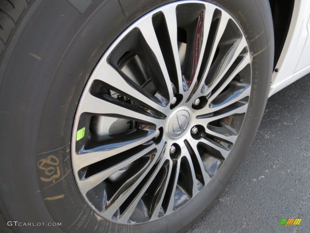2014 Chrysler Town & Country S Wheel Photo #86833370