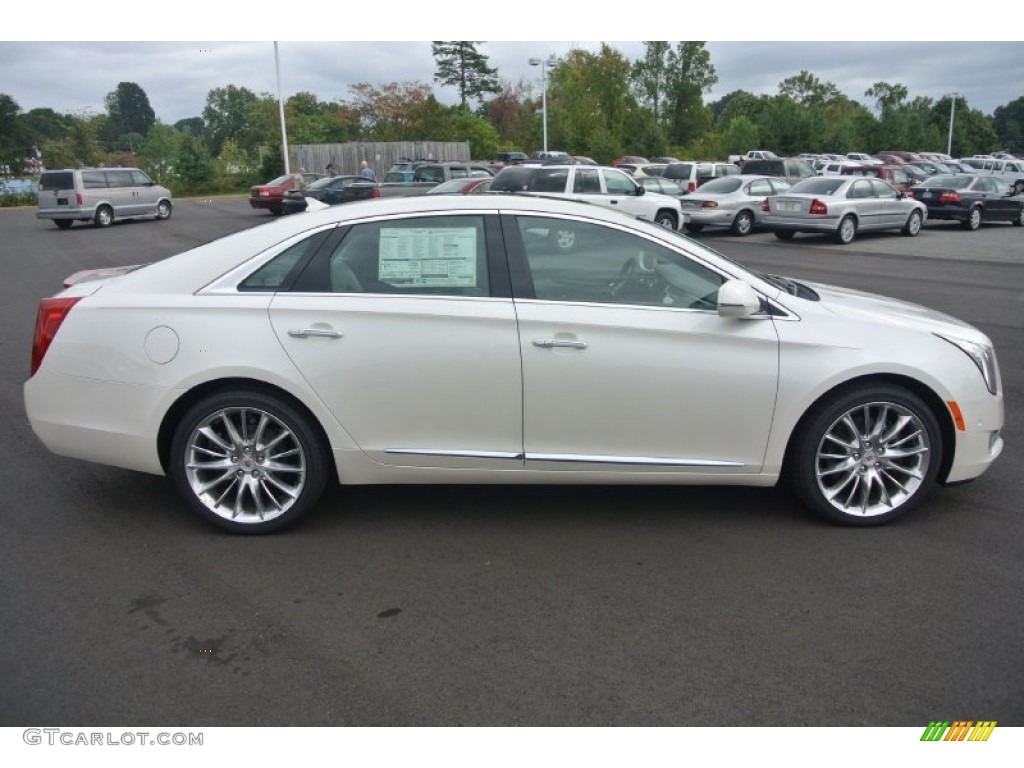White Diamond Tricoat 2014 Cadillac XTS Platinum FWD Exterior Photo #86833615