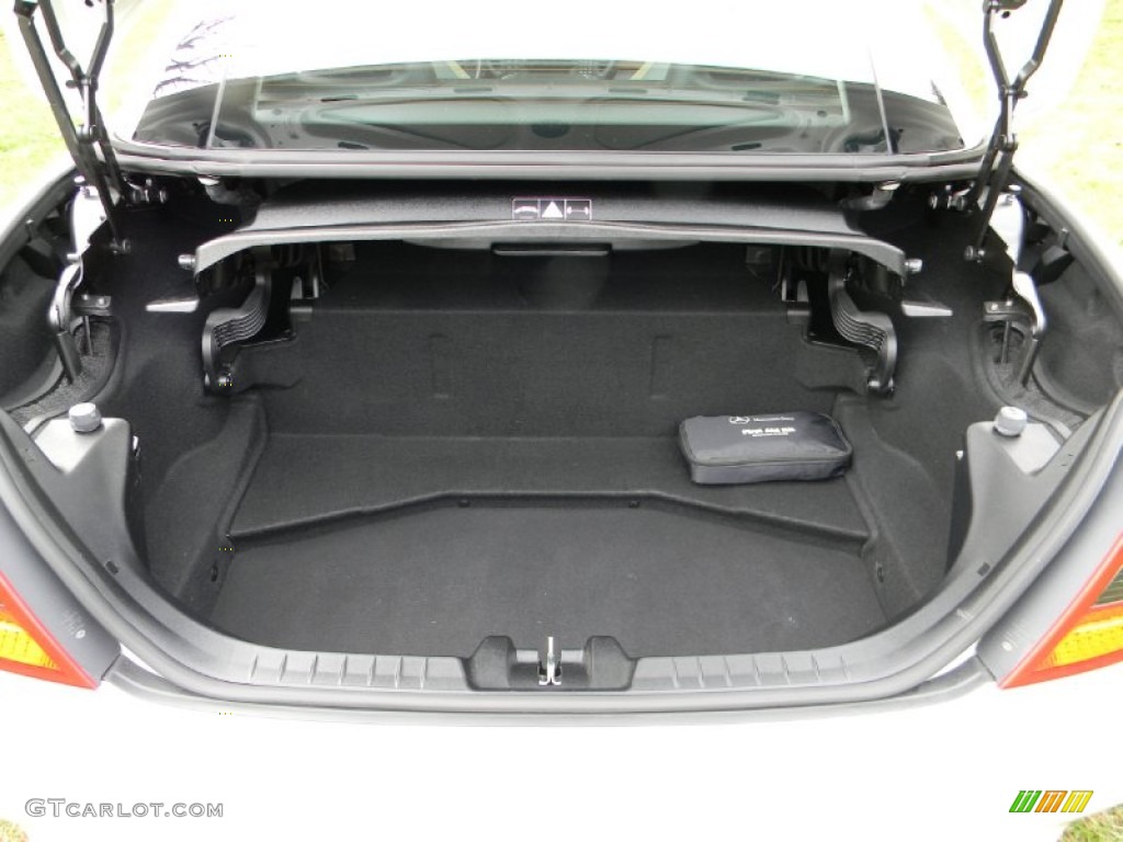 2009 Mercedes-Benz SLK 300 Roadster Trunk Photos