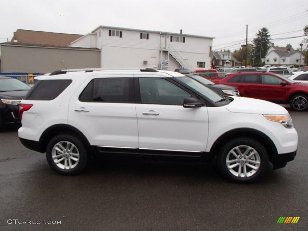 2014 Explorer XLT 4WD - Oxford White / Charcoal Black photo #4