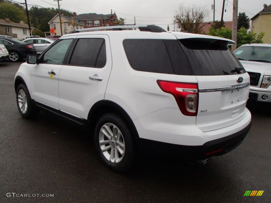 2014 Explorer XLT 4WD - Oxford White / Charcoal Black photo #7
