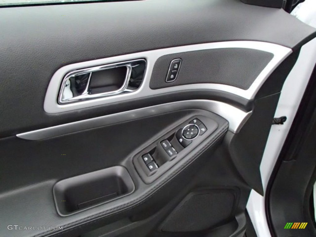 2014 Explorer XLT 4WD - Oxford White / Charcoal Black photo #16