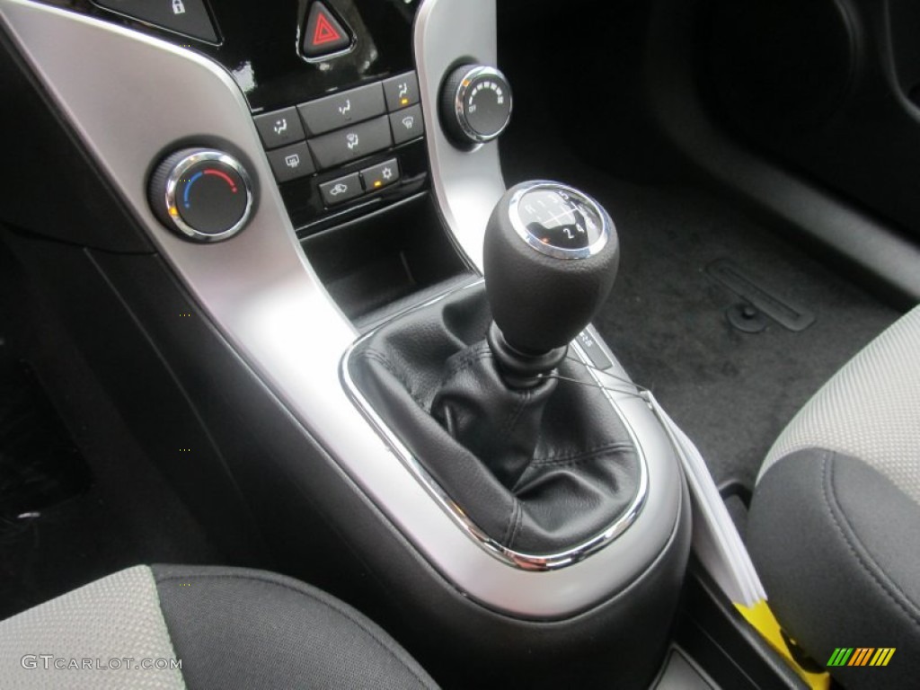 2014 Chevrolet Cruze LS 6 Speed Manual Transmission Photo #86838821