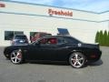 Pitch Black - Challenger SRT8 392 Photo No. 3