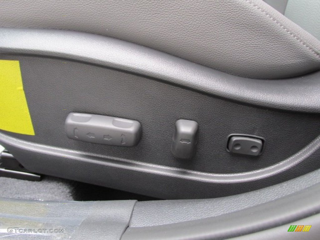2013 Elantra Limited - Titanium Gray Metallic / Gray photo #11