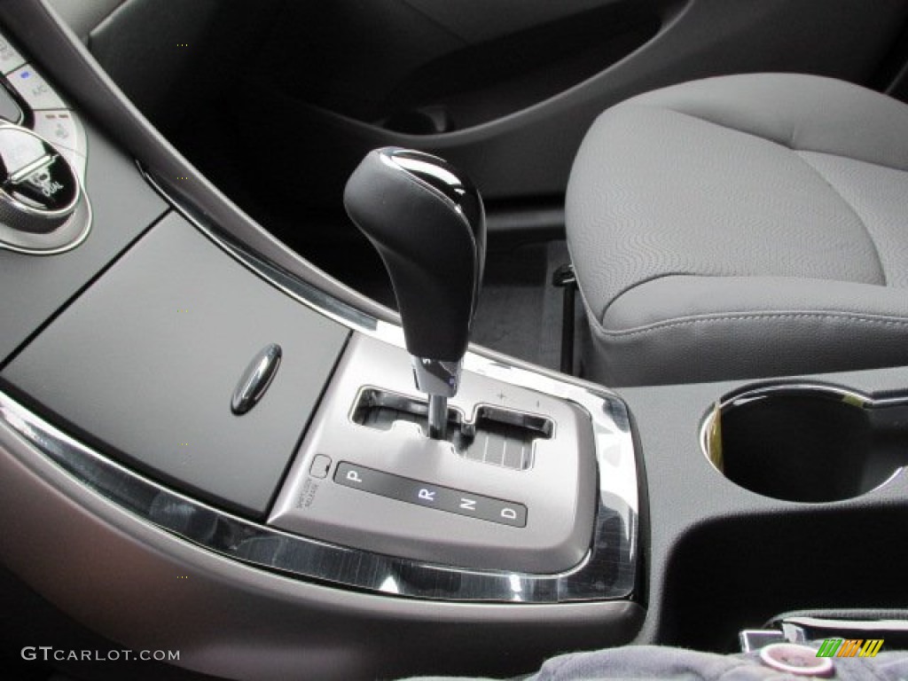 2013 Elantra Limited - Titanium Gray Metallic / Gray photo #17