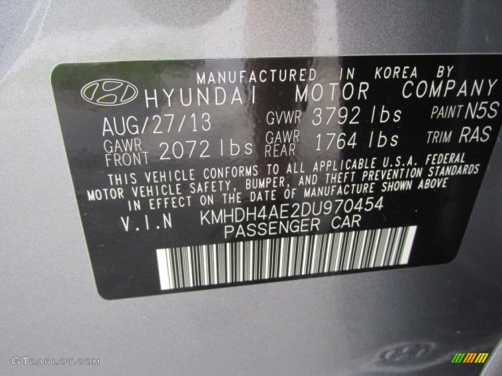2013 Elantra Limited - Titanium Gray Metallic / Gray photo #20