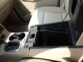 2009 White Suede Ford Explorer XLT  photo #24