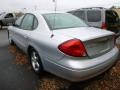 2001 Silver Frost Metallic Ford Taurus SES  photo #2