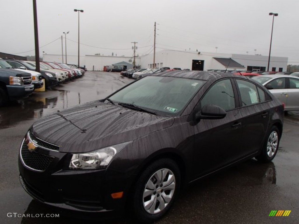 2014 Cruze LS - Tungsten Metallic / Jet Black/Medium Titanium photo #1