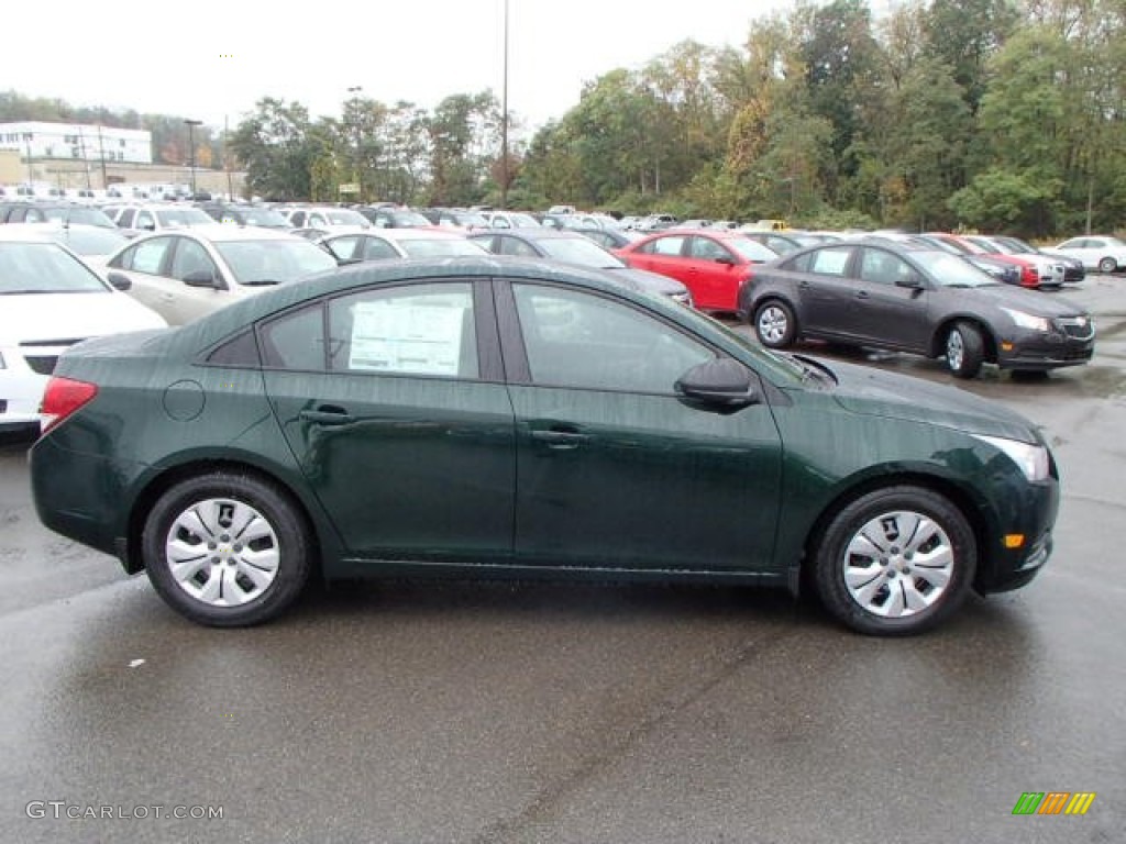2014 Cruze LS - Rainforest Green Metallic / Jet Black/Medium Titanium photo #4