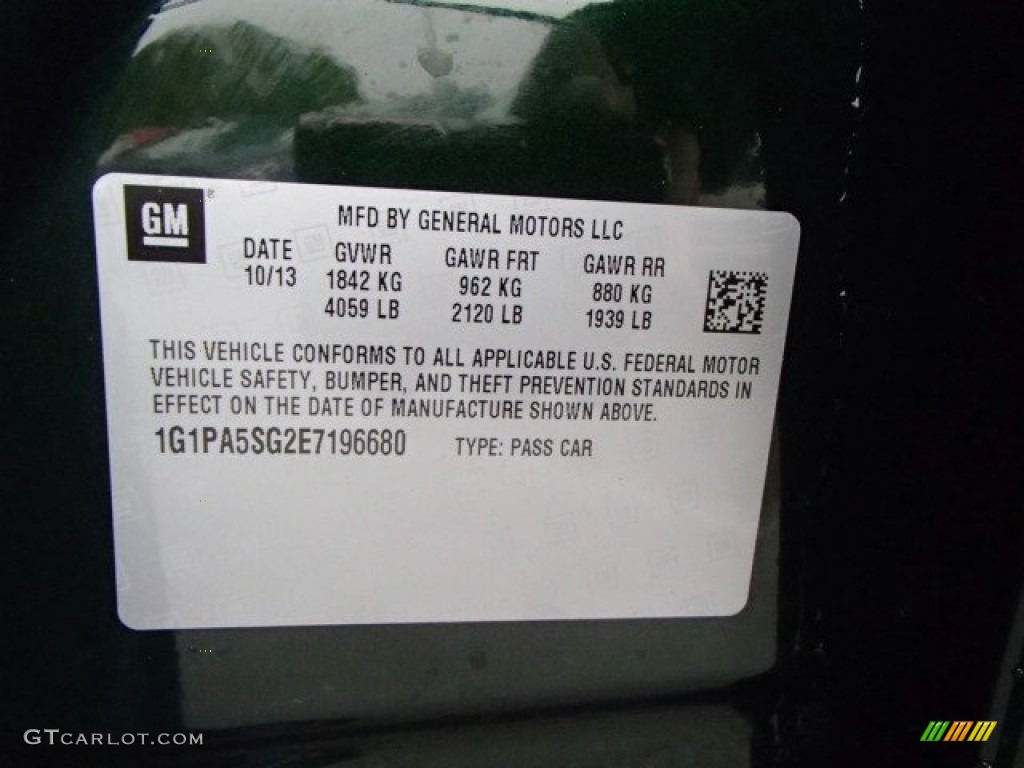 2014 Cruze LS - Rainforest Green Metallic / Jet Black/Medium Titanium photo #20