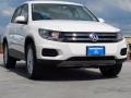 Candy White - Tiguan SE Photo No. 1