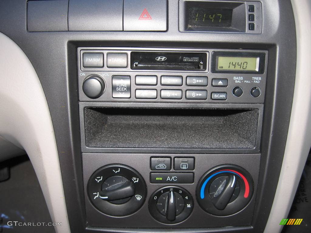 2001 Elantra GLS - Champagne / Beige photo #15