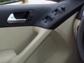 Candy White - Tiguan SE Photo No. 16