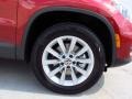 Wild Cherry Metallic - Tiguan SE Photo No. 7