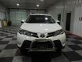 Super White - RAV4 XLE Photo No. 2