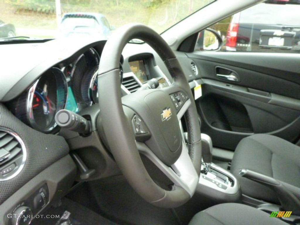 2014 Cruze LT - Crystal Red Tintcoat / Jet Black photo #16