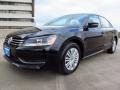 Black - Passat 2.5L S Photo No. 3