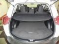 Super White - RAV4 XLE Photo No. 21