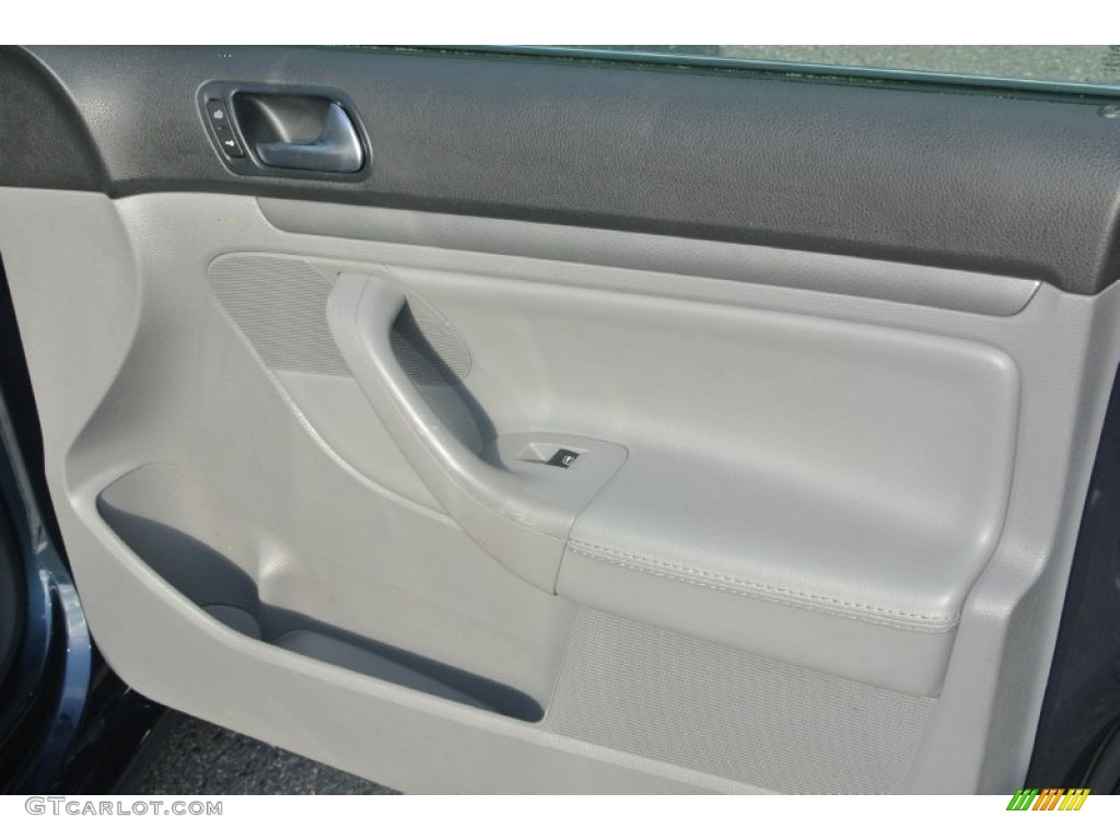 2006 Jetta TDI Sedan - Shadow Blue Metallic / Grey photo #21
