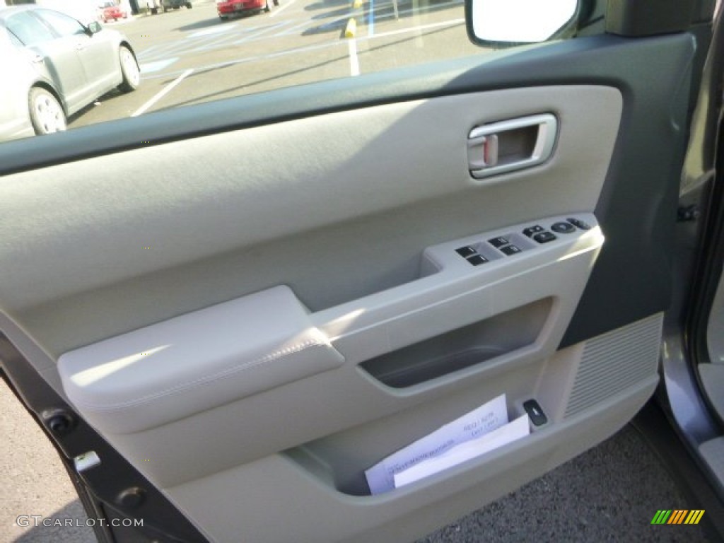 2014 Pilot LX 4WD - Modern Steel Metallic / Gray photo #15