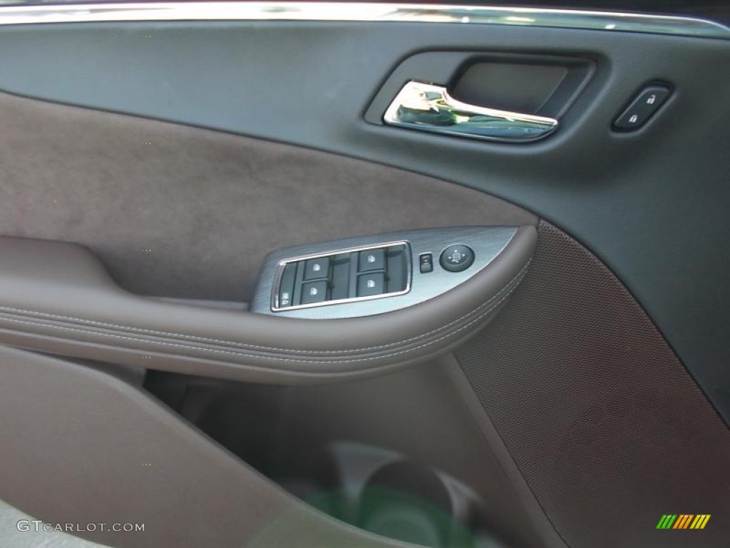 2014 Impala LT - White Diamond Tricoat / Jet Black/Brownstone photo #11