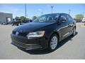 Black - Jetta SE Sedan Photo No. 1