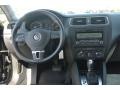 Black - Jetta SE Sedan Photo No. 12