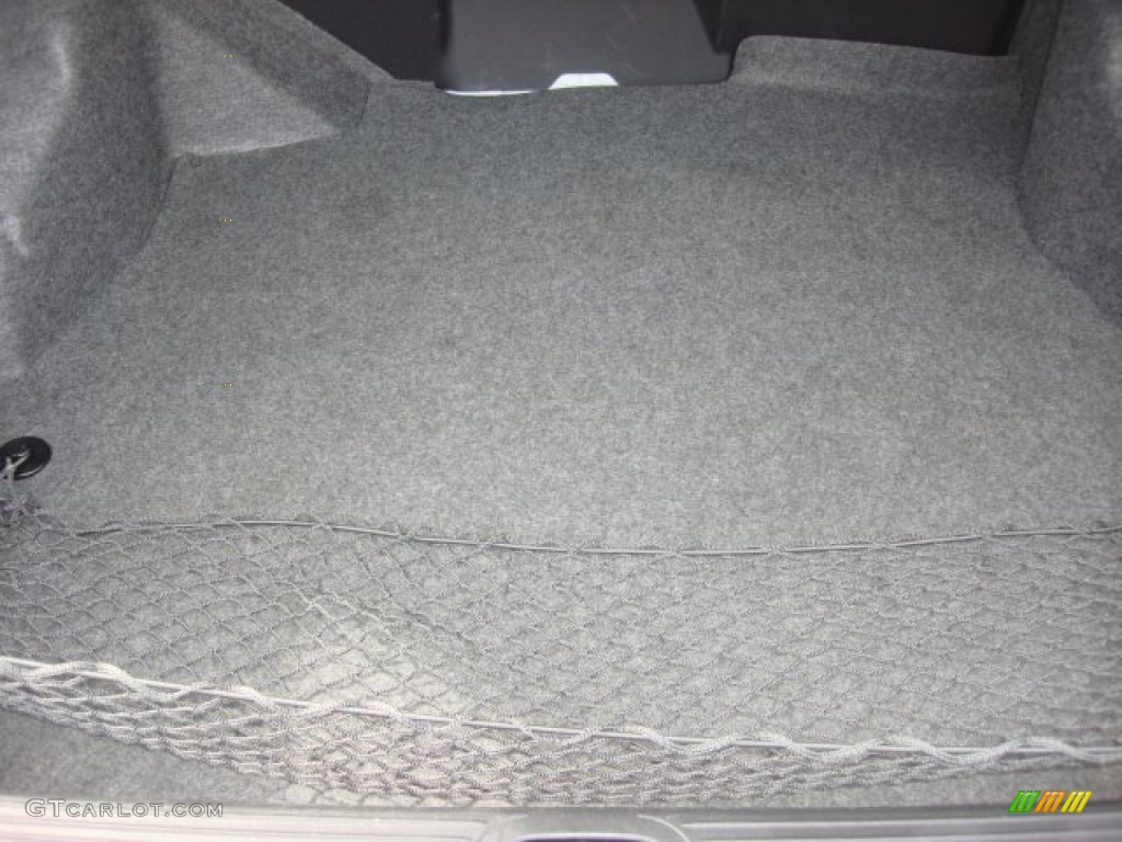 2005 Buick LeSabre Custom Trunk Photos
