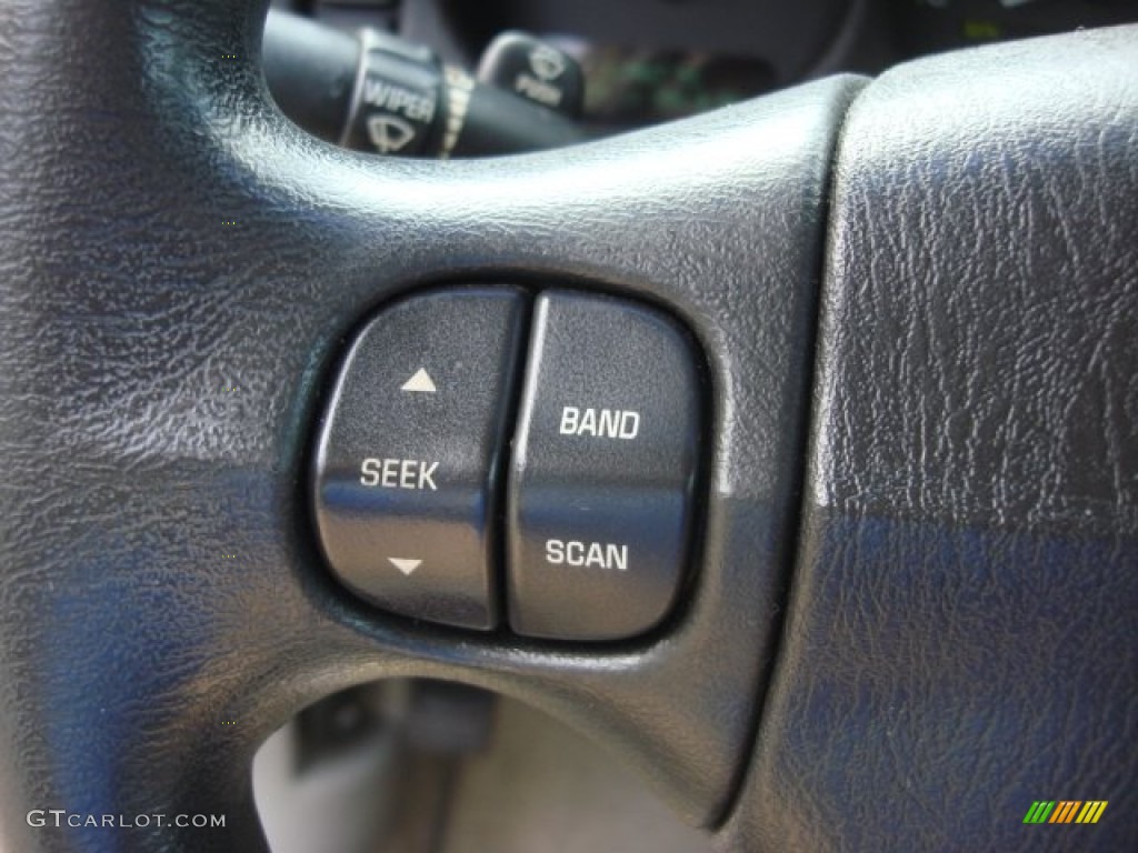 2005 LeSabre Custom - White Opal / Gray photo #21