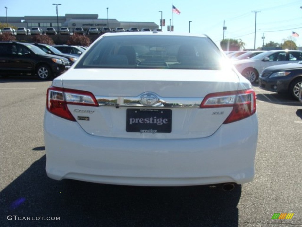 2012 Camry XLE - Blizzard White Pearl / Ivory photo #5
