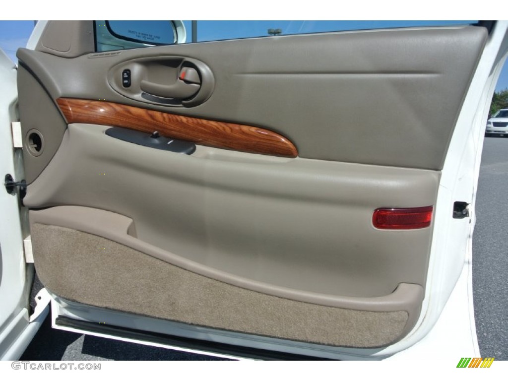 2003 LeSabre Custom - White / Taupe photo #16