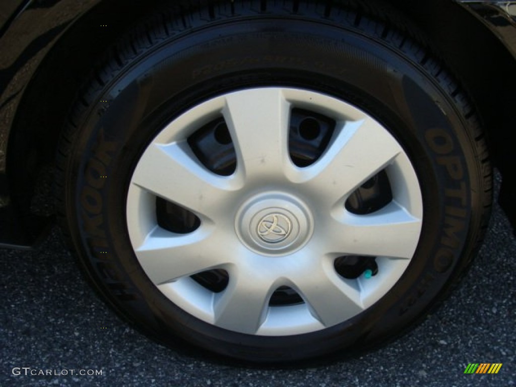 2004 Camry LE - Black / Stone photo #14