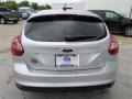 Ingot Silver - Focus SE Hatchback Photo No. 4