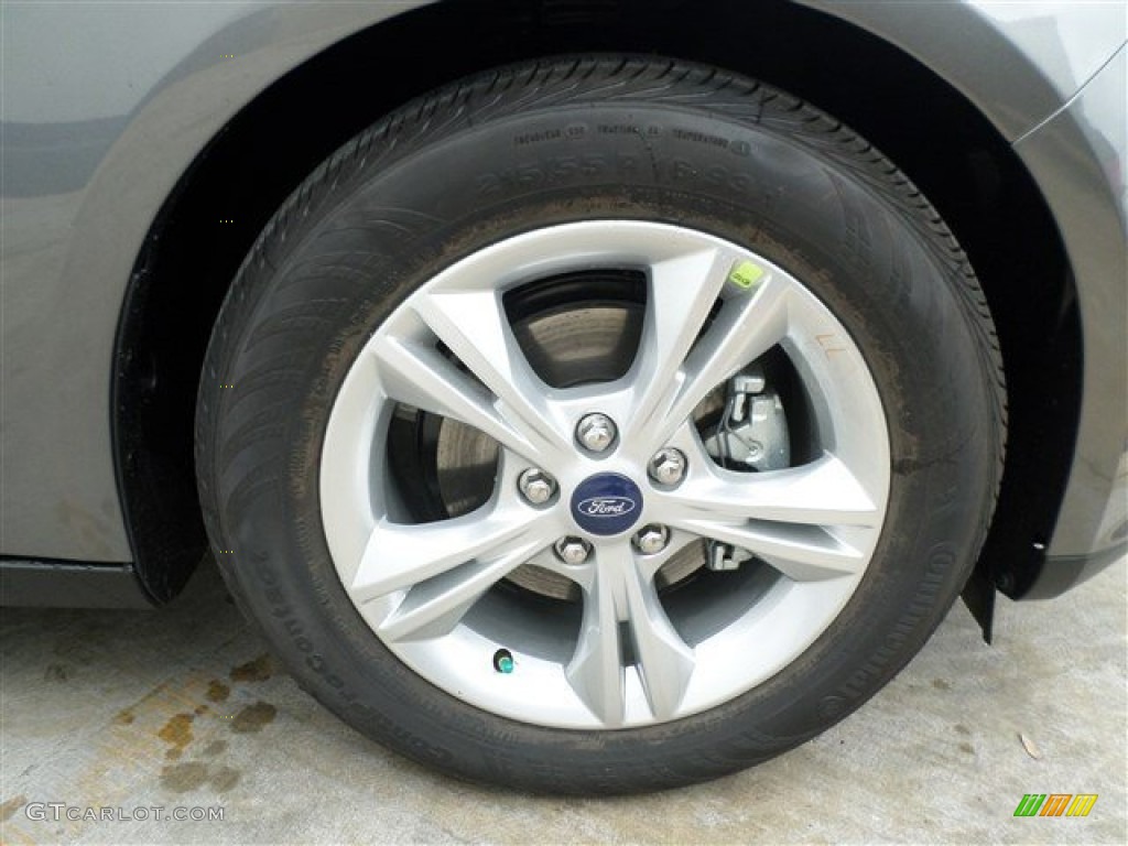 2014 Focus SE Hatchback - Sterling Gray / Medium Light Stone photo #8