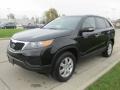 Ebony Black - Sorento LX Photo No. 7