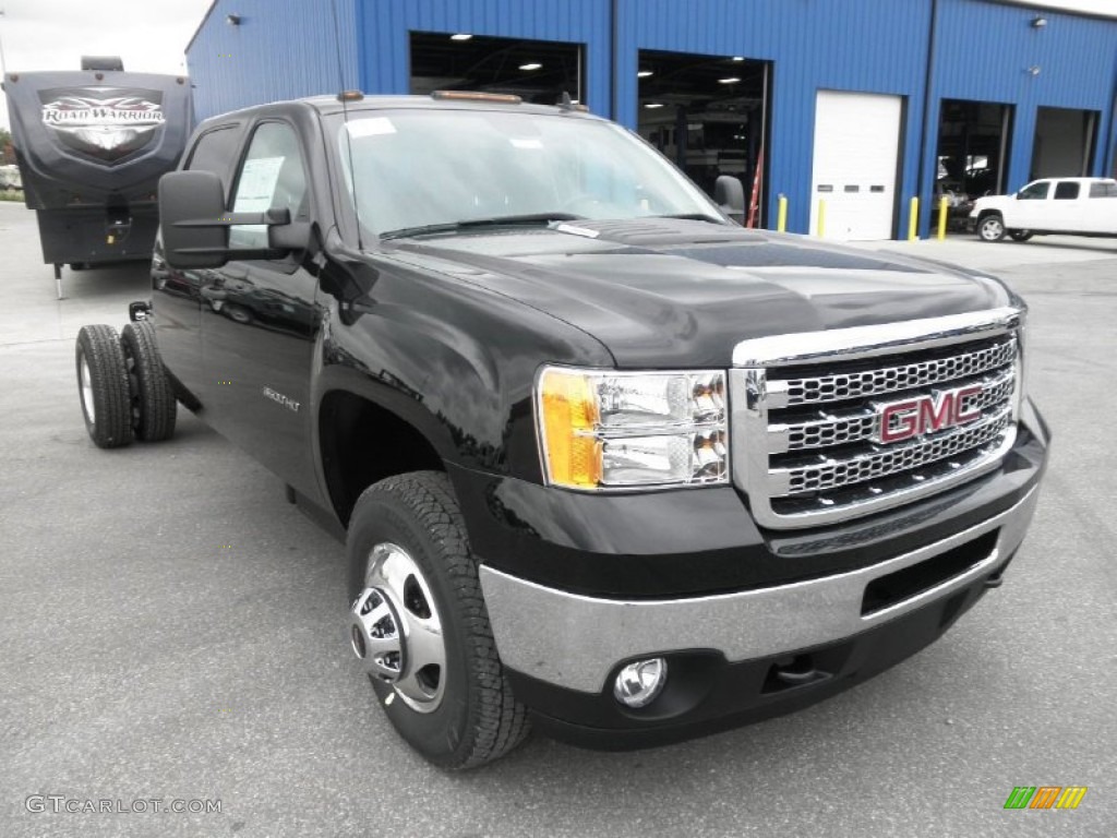 Onyx Black 2014 GMC Sierra 3500HD SLE Crew Cab 4x4 Dually Chassis Exterior Photo #86871894